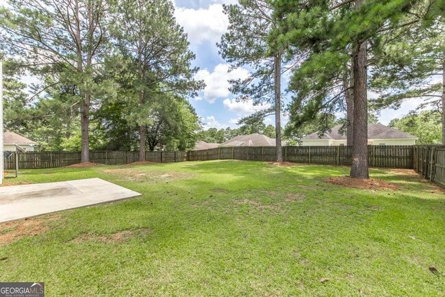 Building Photo - 215 Wingfield Way