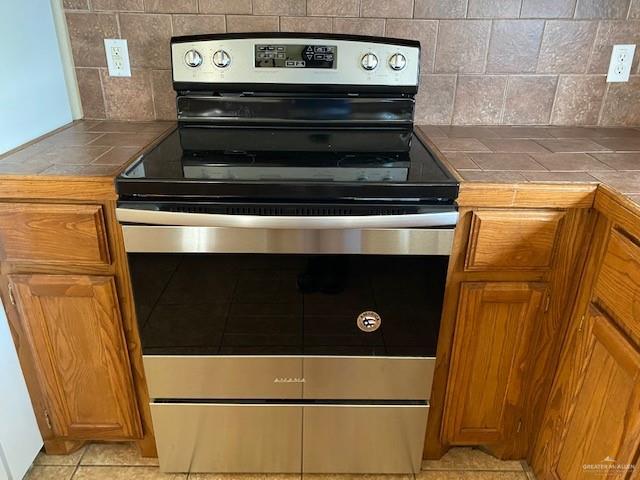 Building Photo - 15 N Juniper St