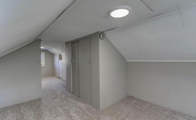 Building Photo - Single Family Home for Rent