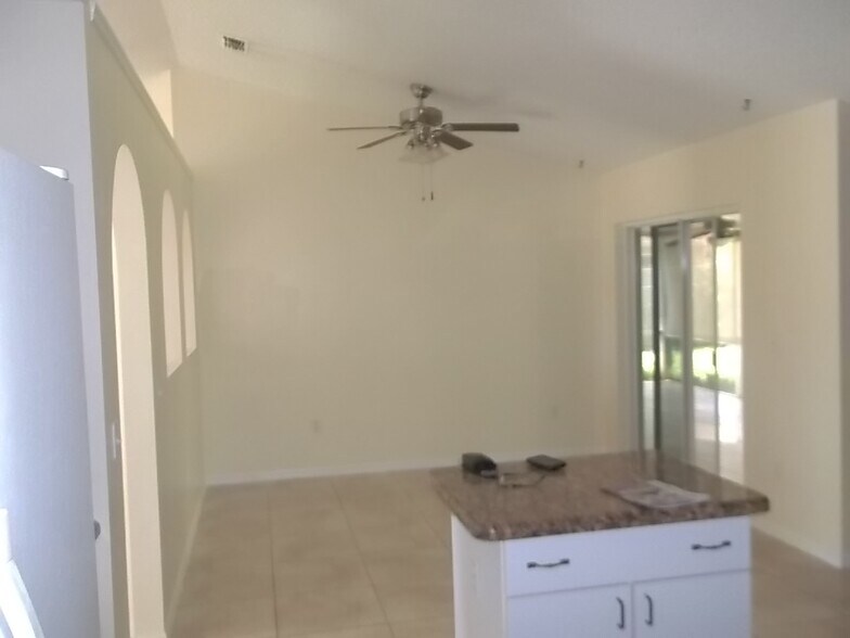 LIVING AREA - 5422 NW Crista St