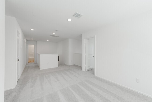 Building Photo - 31415 Beacon Cove Trl