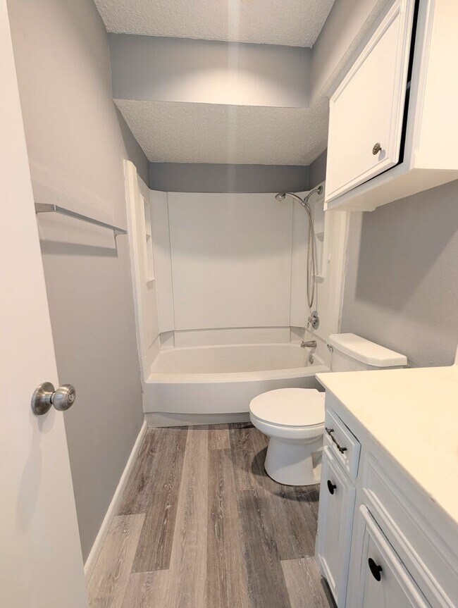 Building Photo - 6108 37th St