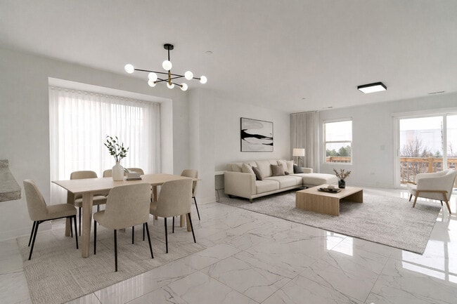 Building Photo - 667 W Hickory St