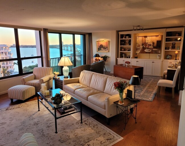 Building Photo - 11 Sunset Dr