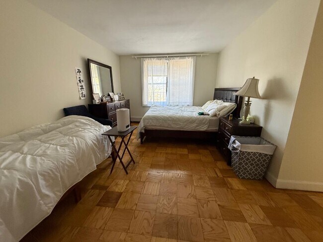 Building Photo - 101 Jackson Ave