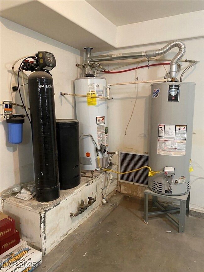 Building Photo - 436 Beardsley Cir