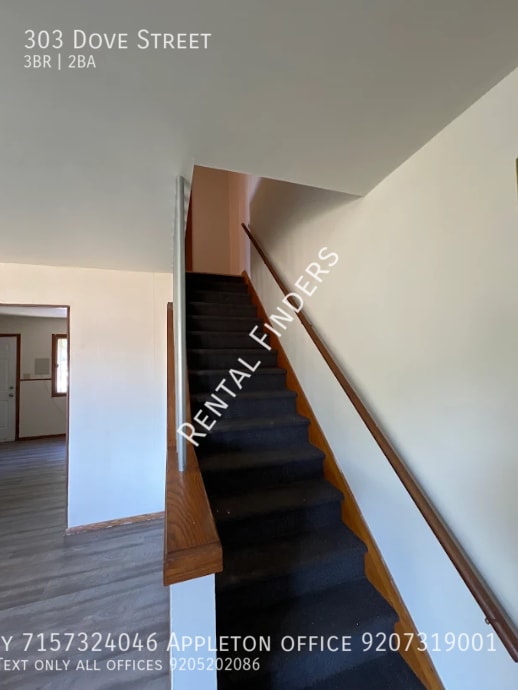 Building Photo - 303 Dove St