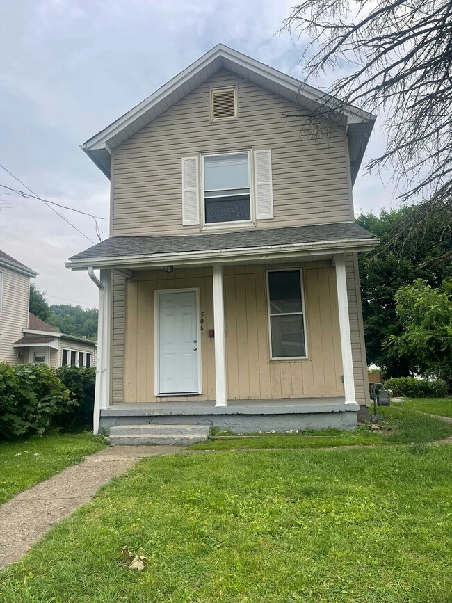 Primary Photo - 506 Waldo St