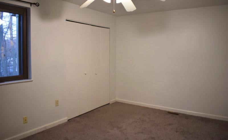 Building Photo - 38365 North Ln