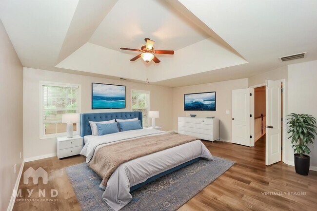 Building Photo - 5660 Halsey trc
