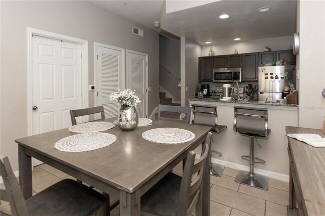 Building Photo - 4008 San Sebastian Dr