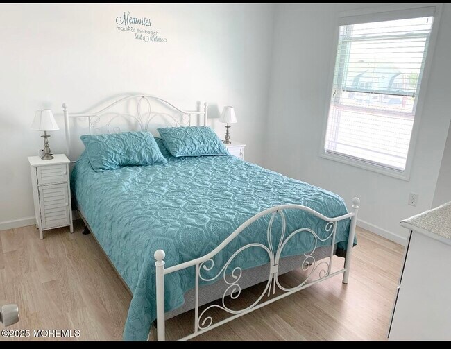 Building Photo - 7 Princeton Ave