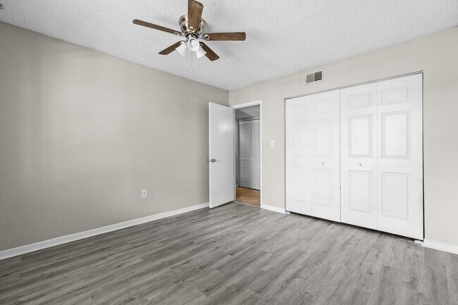 Building Photo - 3706 Greenery Ct