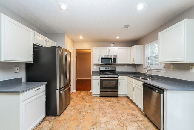 Building Photo - 4969 Saddle Creek Cir