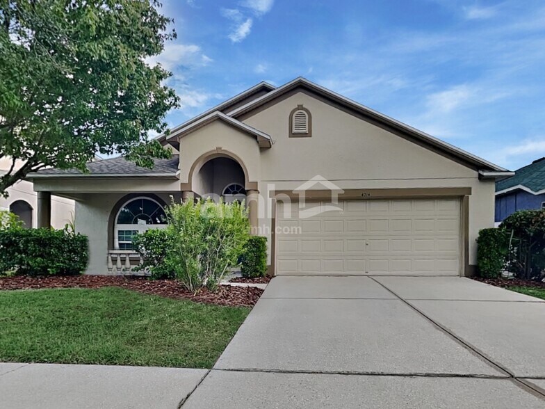 Primary Photo - 4214 Hartford Lake Dr