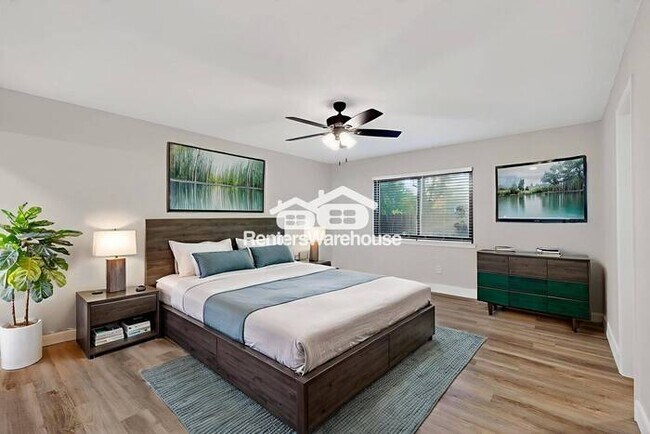 Building Photo - Completely Refreshed and ready for Move IN