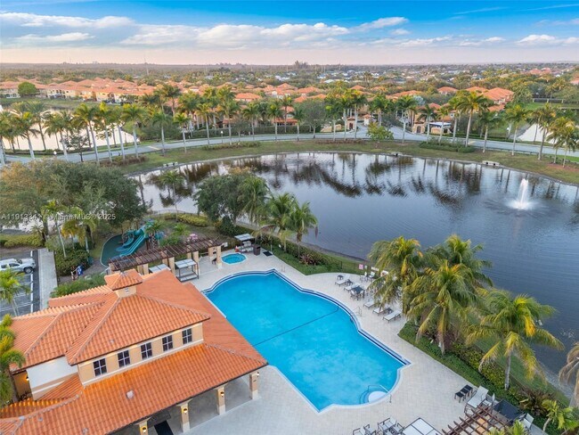 Building Photo - 3141 SW 154th Ct