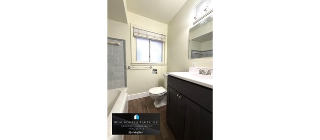 Building Photo - 2033 Glendale Ave