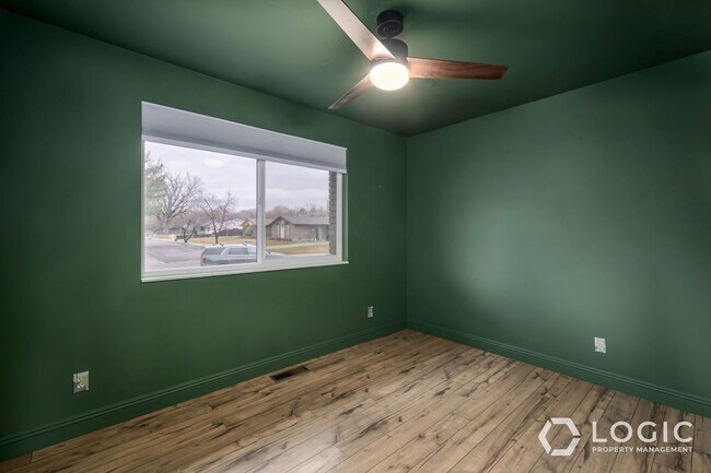 Building Photo - 2718 Ferron Dr