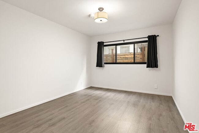 Building Photo - 4615 Finley Ave