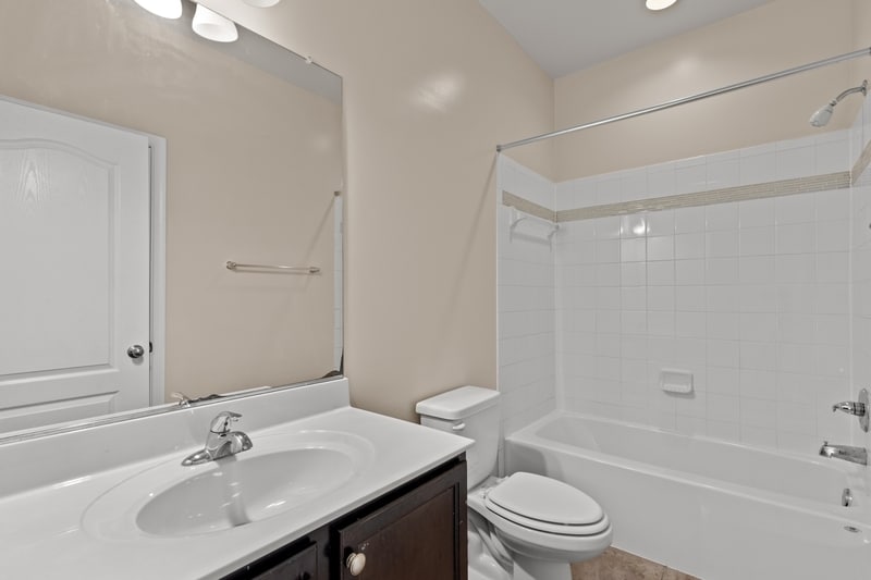 Building Photo - 4921 Forest Pines Dr