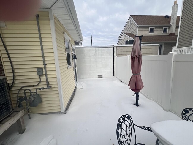 Building Photo - 29 N Hanover Ave