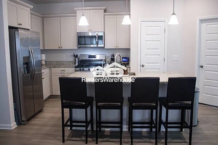 Building Photo - 5023 Pintail Dr