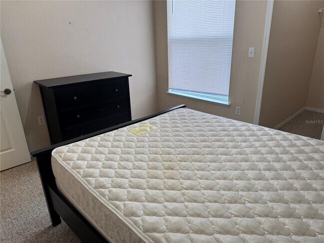 Building Photo - 8908 Legacy Ct