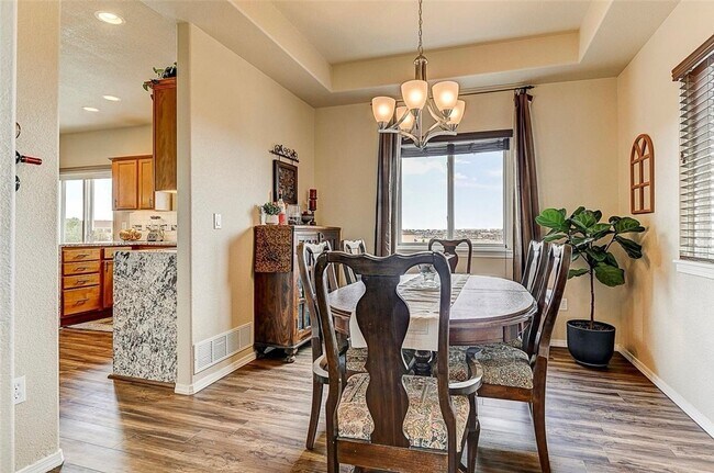 Building Photo - Back to school MOVE IN SPECIAL $250.00 OFF...
