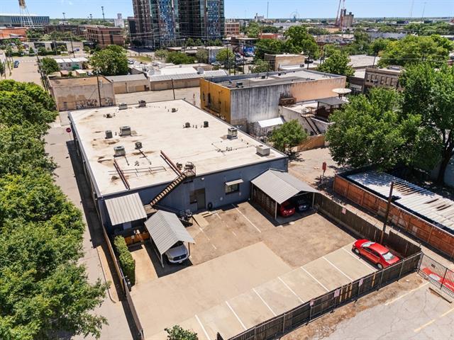 Building Photo - 215 N Walton St