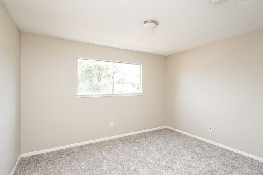 Building Photo - 14031 Crosshaven Dr