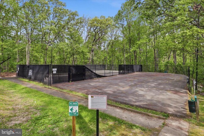 Building Photo - 8114 Colony Point Rd