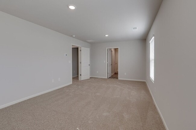 Building Photo - Beautiful Rental Home in Fountain Inn Feat...