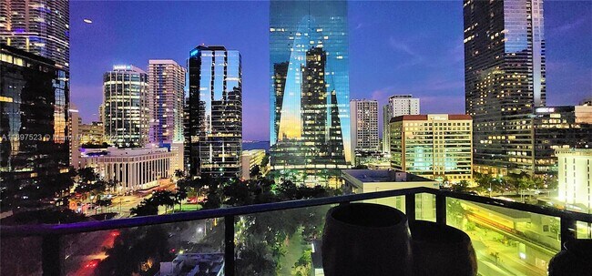 Building Photo - 1300 S Miami Ave