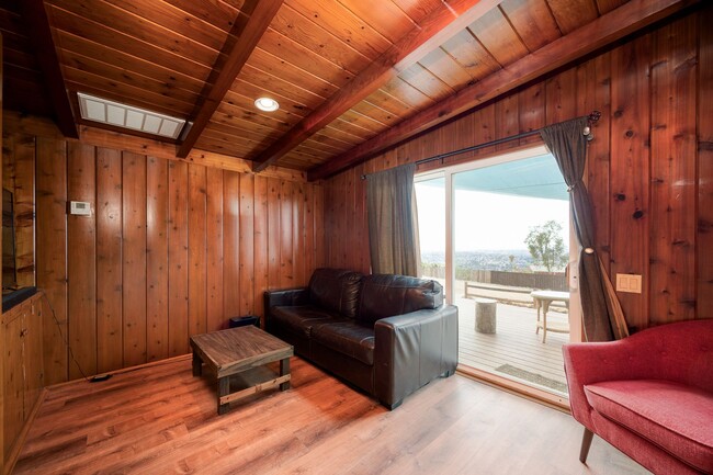Building Photo - 9497 Montemar Dr