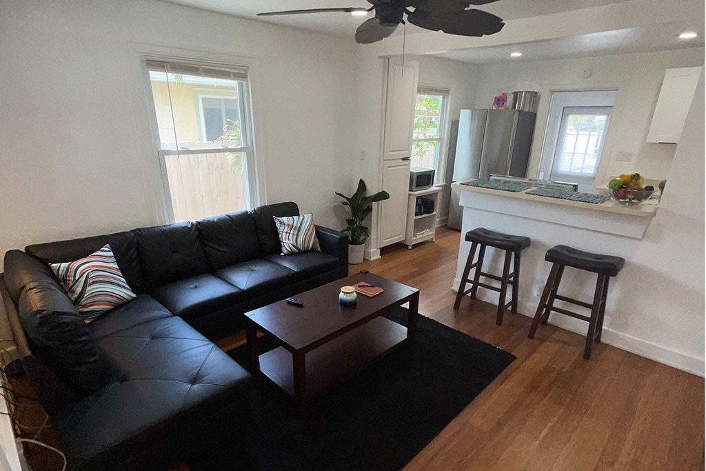 Building Photo - 4520 Burlington Ave N