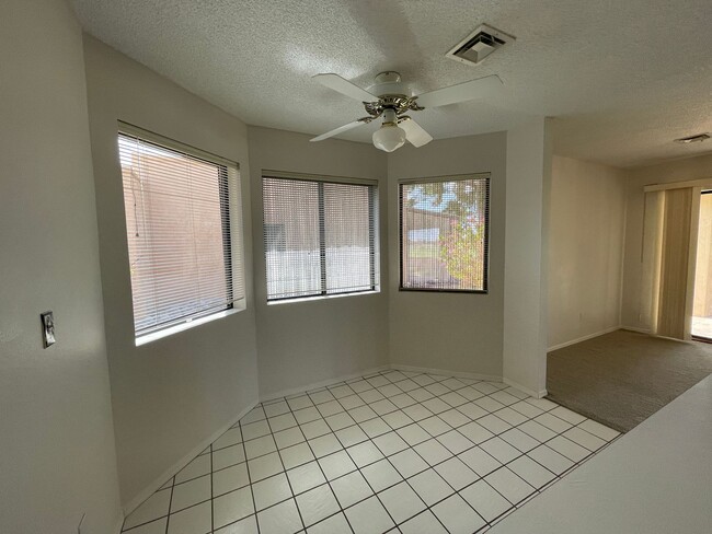 Building Photo - Townhouse on Mesa Del Sol Golf Course