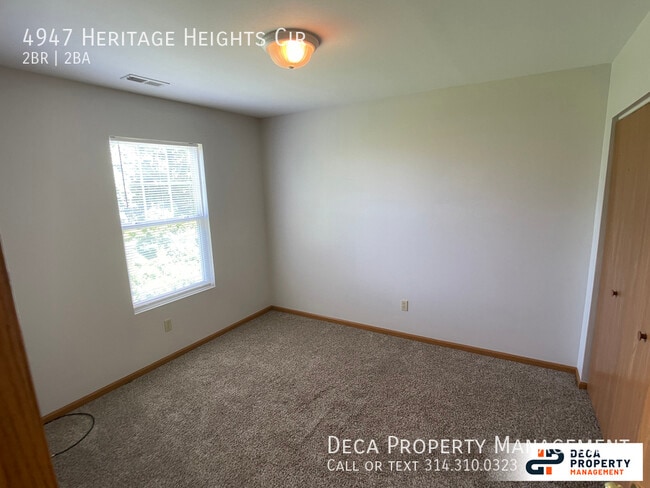 Building Photo - 2 Bedroom Condo