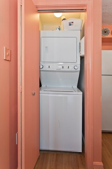In-unit Laundry - 50 S Common St