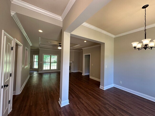 Building Photo - Located in the Redland Elementary and Middle School district.