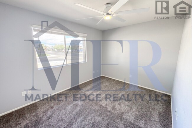 Building Photo - 3Bed/2Bath Home at Olive Ave/103rd Ave! Ready for Immediate Move-In! -- RV GATE! NO HOA!