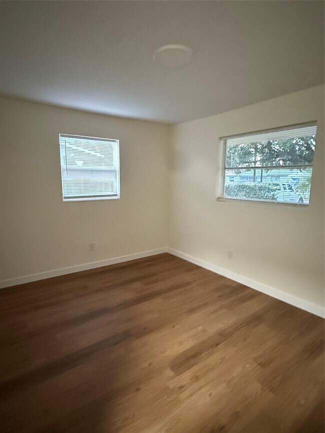 Building Photo - 9460 SW 52nd St