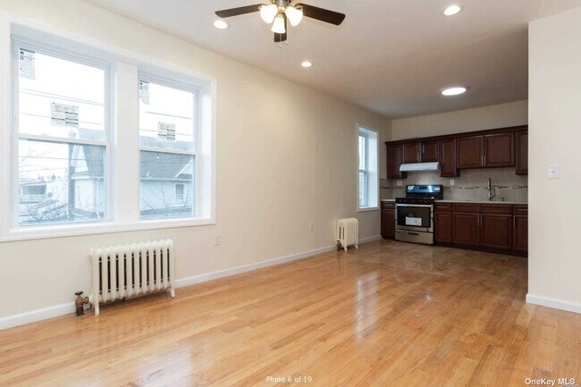 Building Photo - 90-02 Sutter Ave