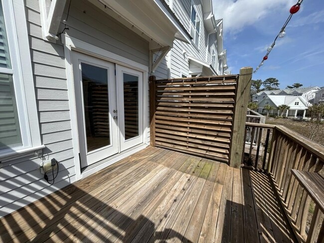 Building Photo - 6008 Richard Bradley Dr