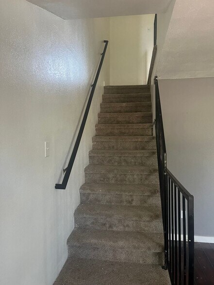 Building Photo - 1599 S Ivory Cir