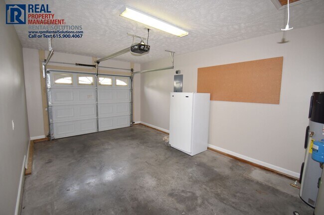 Building Photo - 2817 Painted Pony Dr