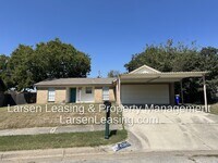 Building Photo - 6305 Rebecca Ln