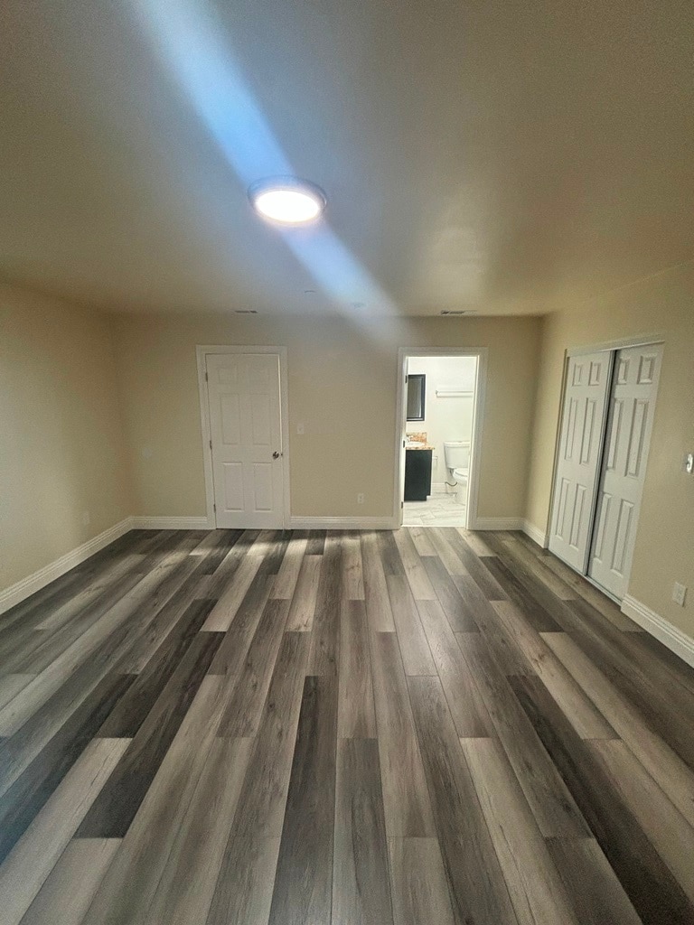 Building Photo - 1229 W Gage Ave