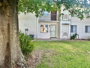 Building Photo - 606 Pavare Ct