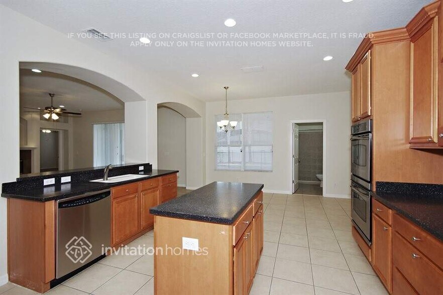 Building Photo - 61 Sedona Cove Dr